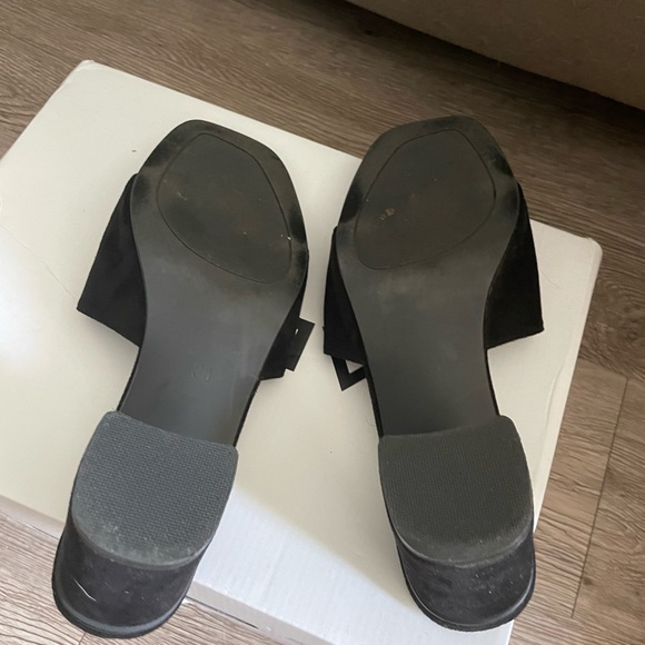 Black Suede Mules with Block heels - Picture 5 of 5